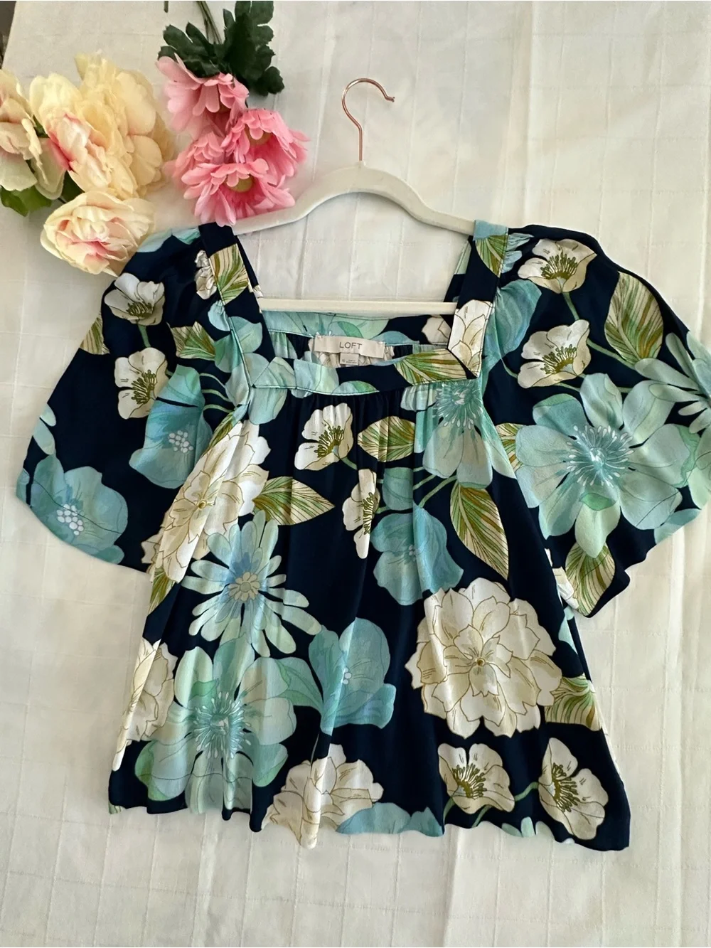 LOFT NWOT Navy Floral Square-Neck Blouse with Blue & White Flowers Never Worn!
